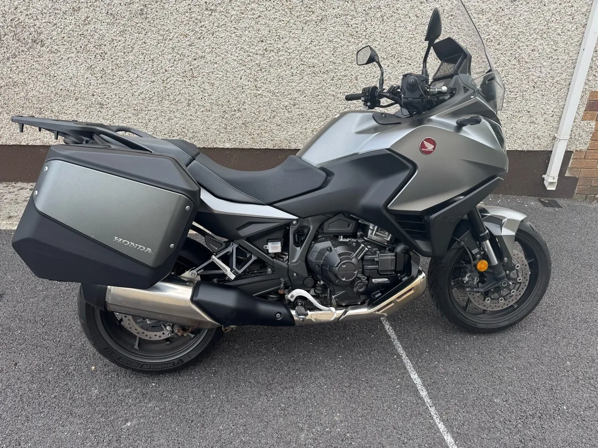 Honda NT 1100 DCT - Image 1