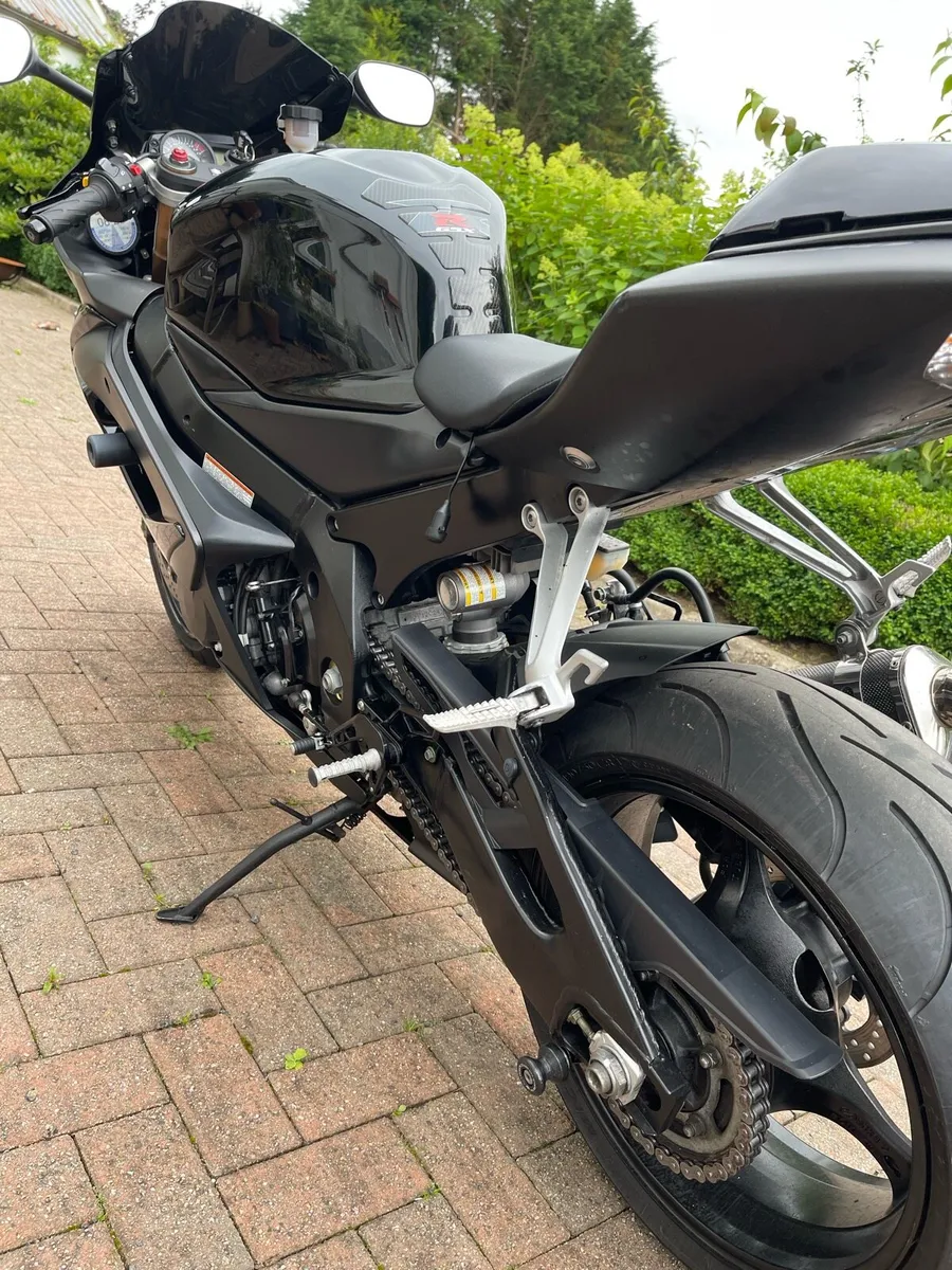 Suzuki GSXR1000 K5 - Image 4