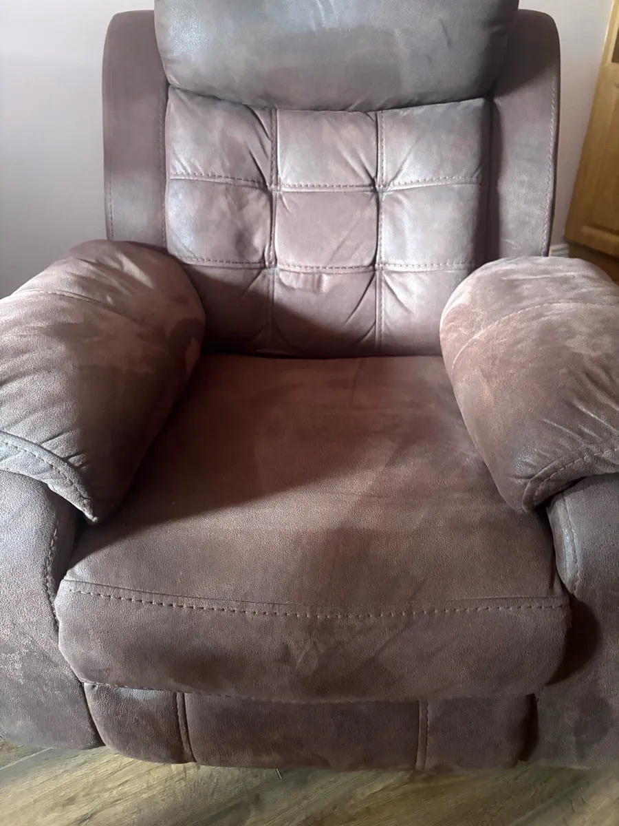 2 seater couch and chair - Image 1
