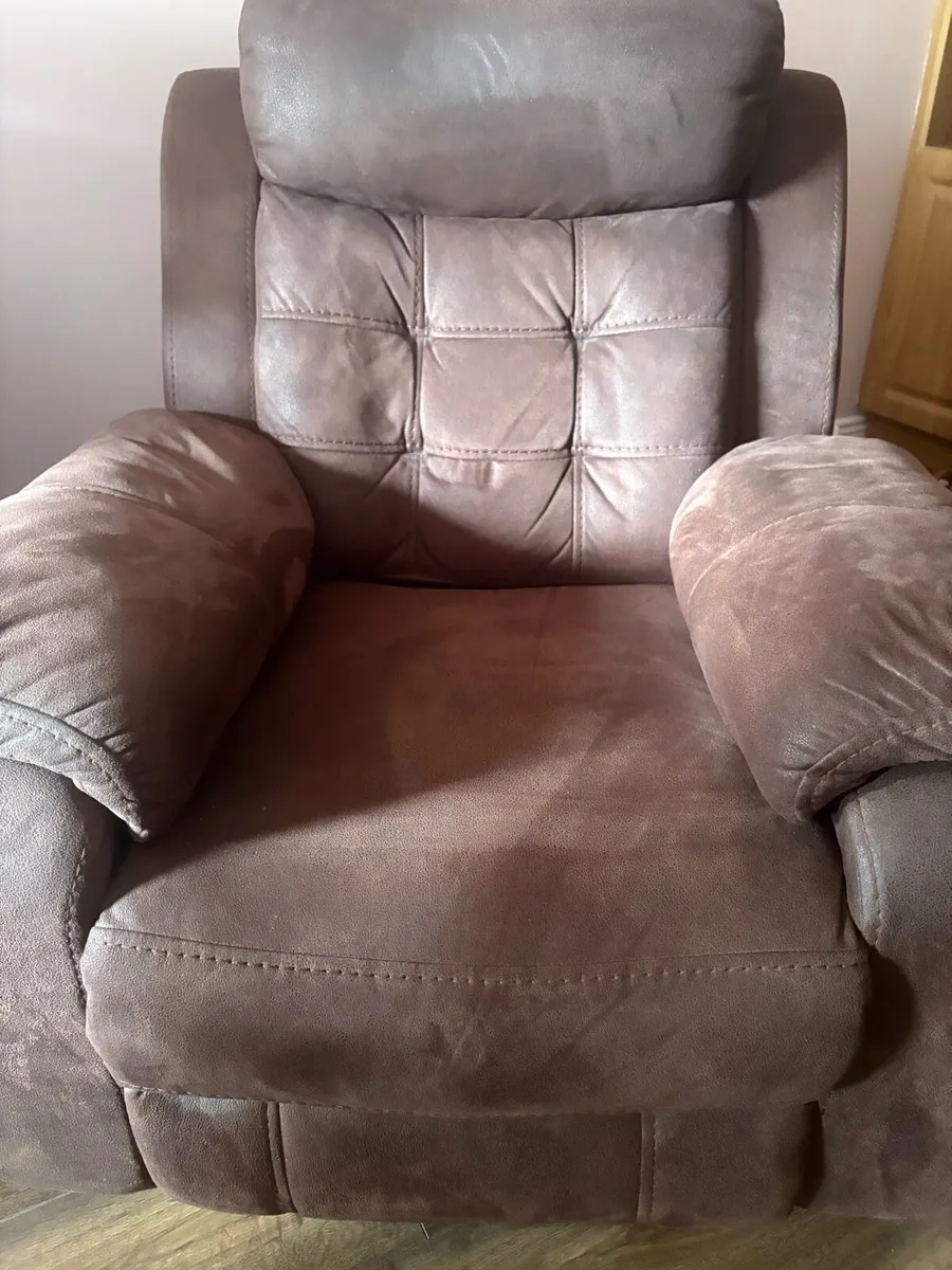 2 seater couch and chair - Image 2
