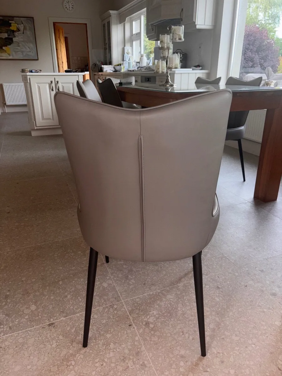 Six Kitchen chairs - Image 3