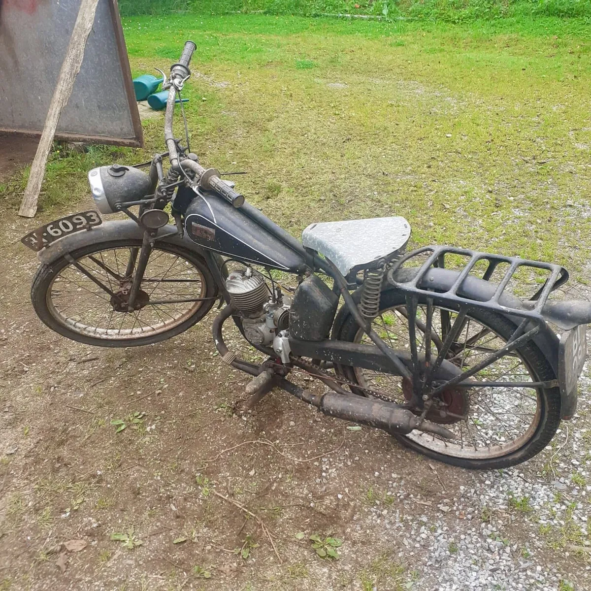 James Comet 1953 Vintage Motorbike - Image 2