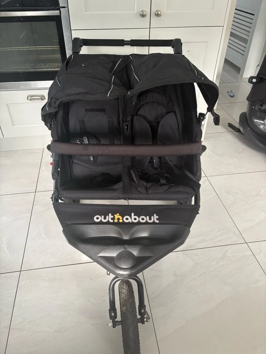 Out and about double buggy - Image 1