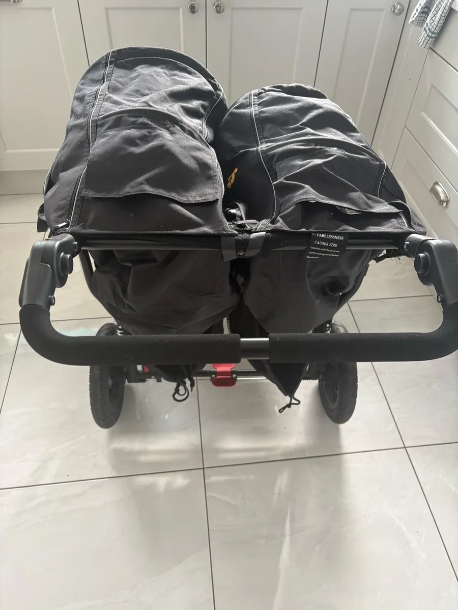 Out and about double buggy - Image 3