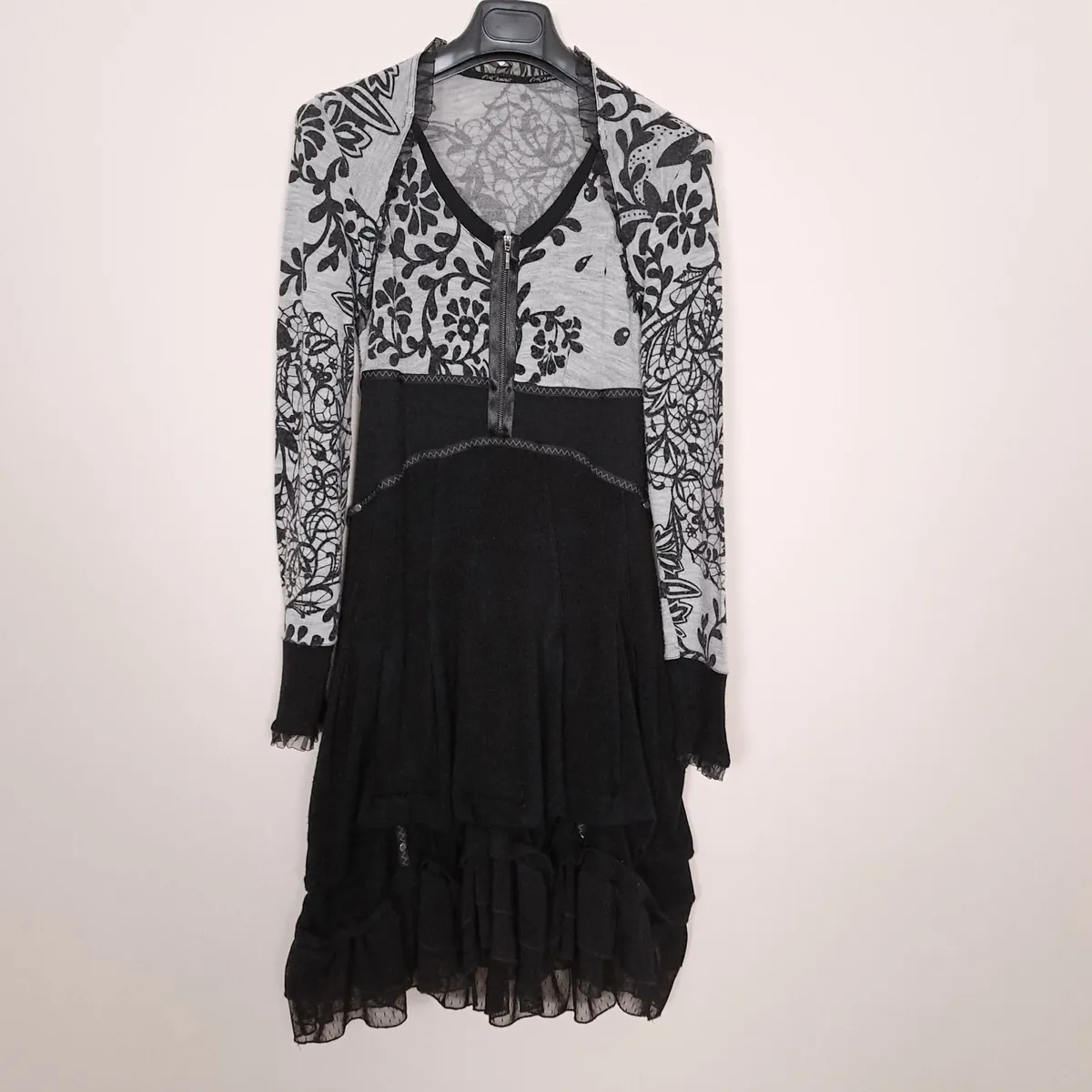 Bai Amour Vintage Black Grey Ruffle Dress 10-12UK - Image 1