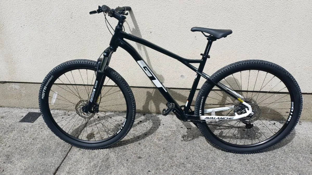Mountain Bike GT Avalanche - Image 1