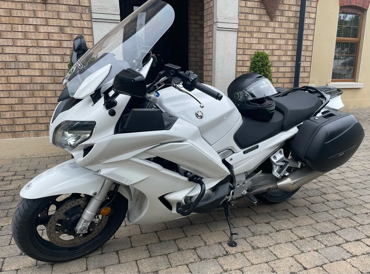 Yamaha FJR1300 - Image 1
