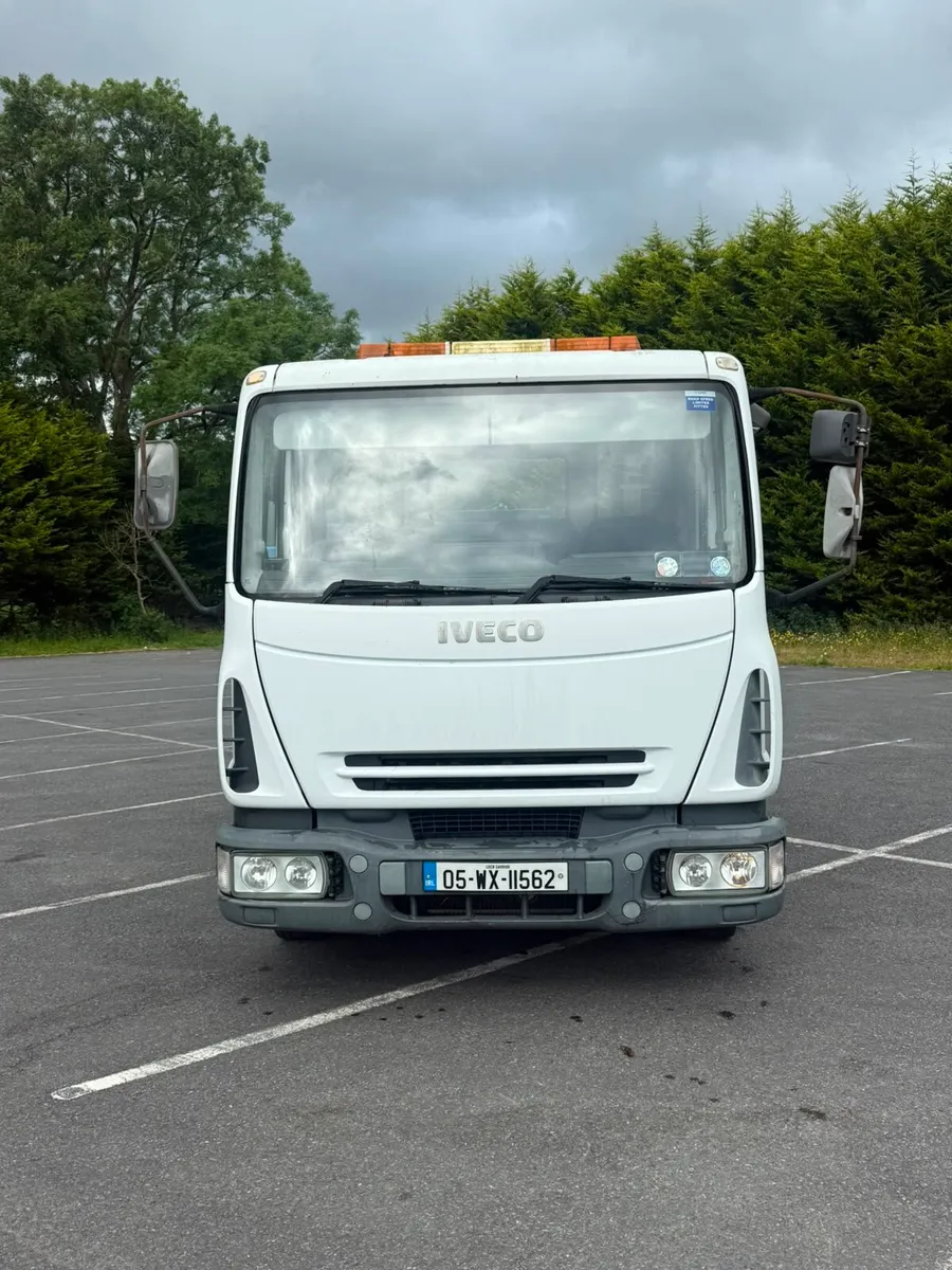 2005 iveco twin deck recovery - Image 2