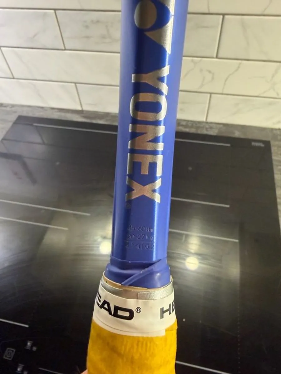 Yonex E-Zone - Image 3