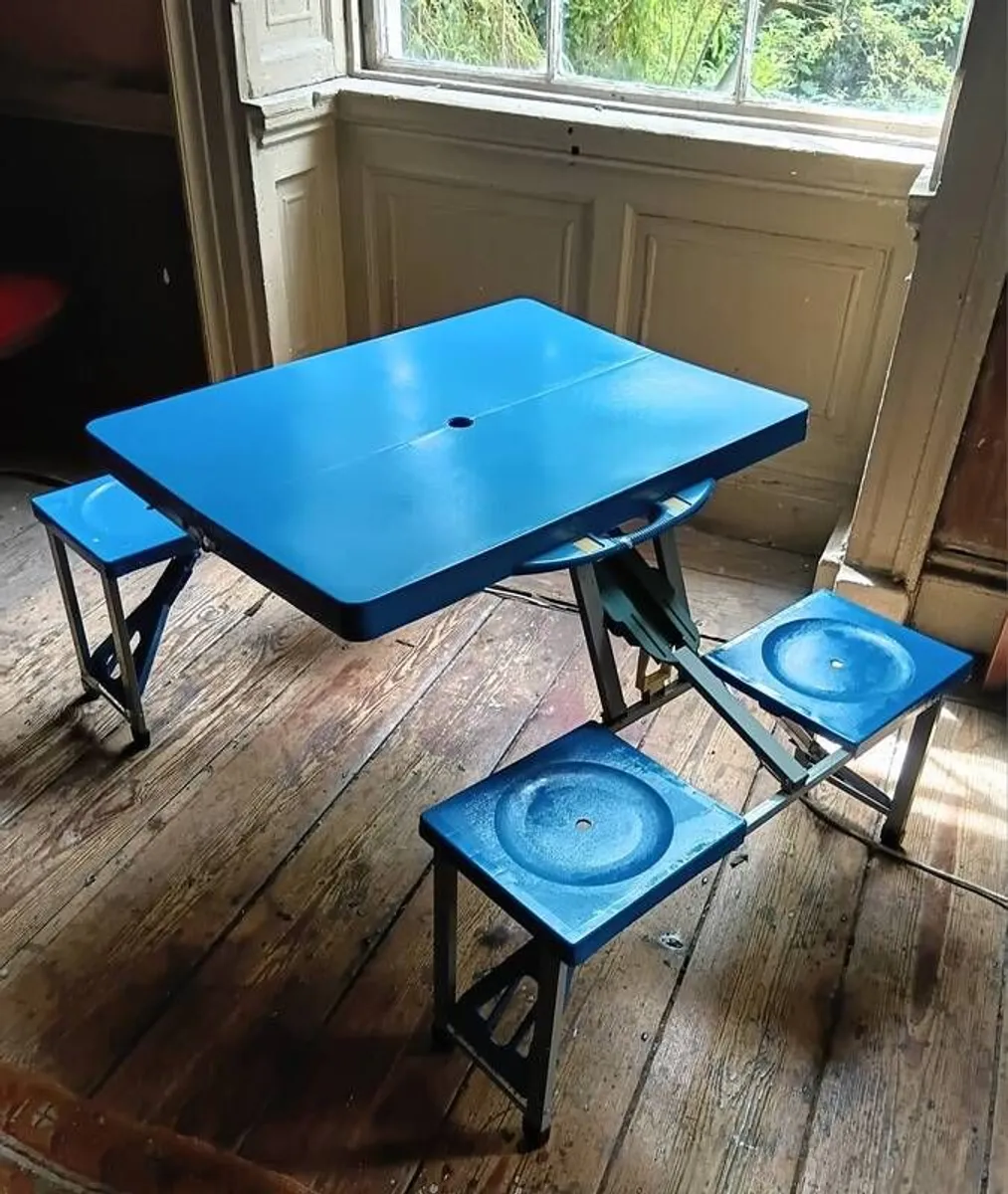 Vintage North Star portable Picnic or Camping Table and Chairs - Image 1