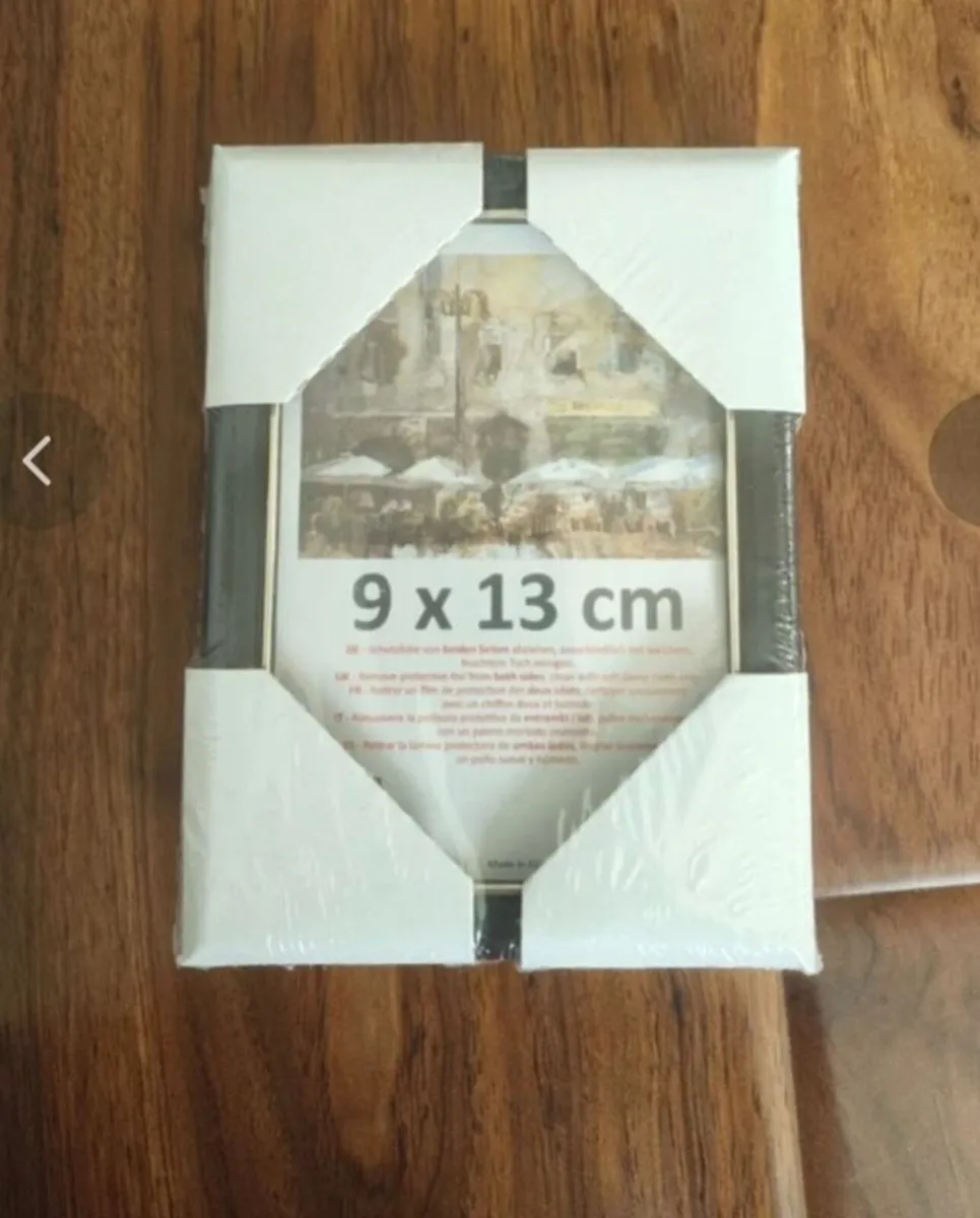 Photo Frames - Image 4