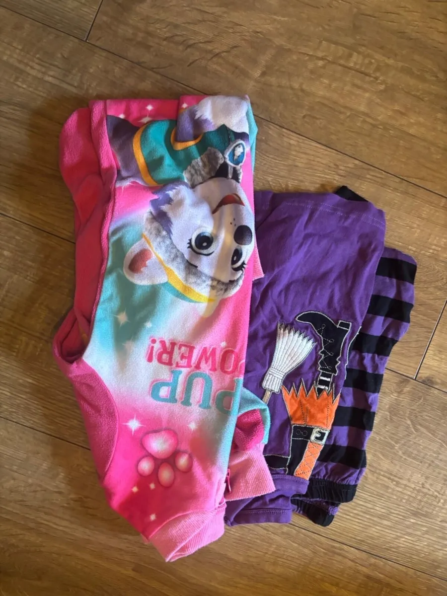 Girls bundle of aged 2/3 clothes - Image 4
