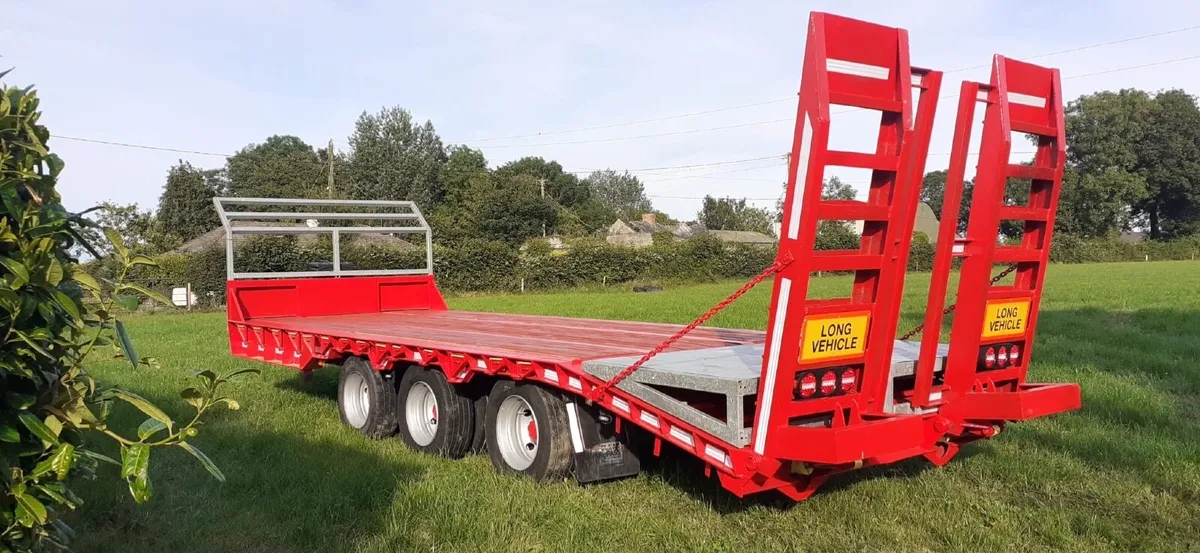 Low loader - Image 3