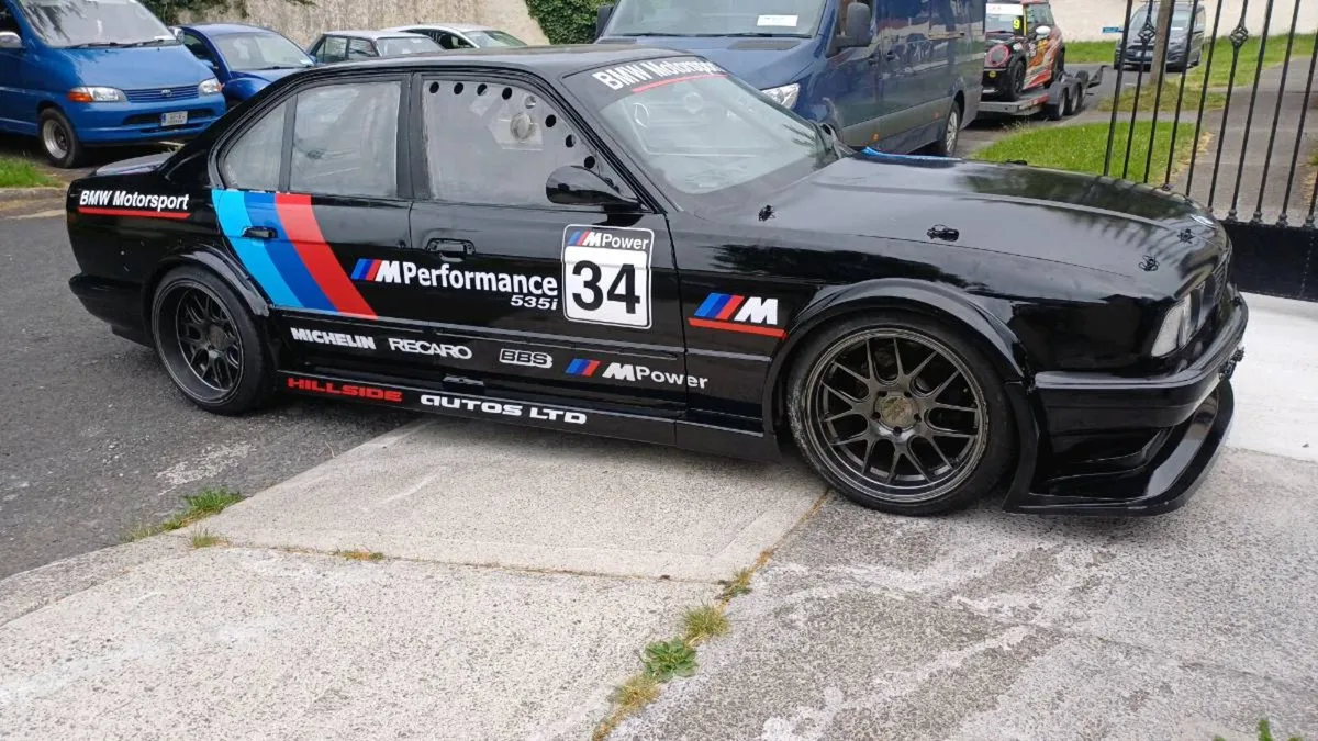 Bmw e34 race car - Image 3