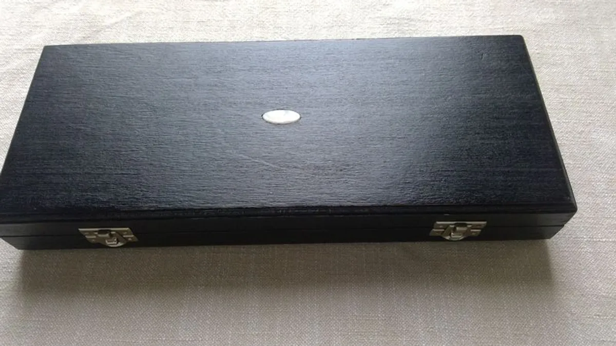Traditional Ebony Flute - Image 2