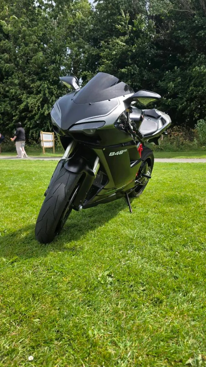 2013 Ducati 848 evo corse SE - Image 2