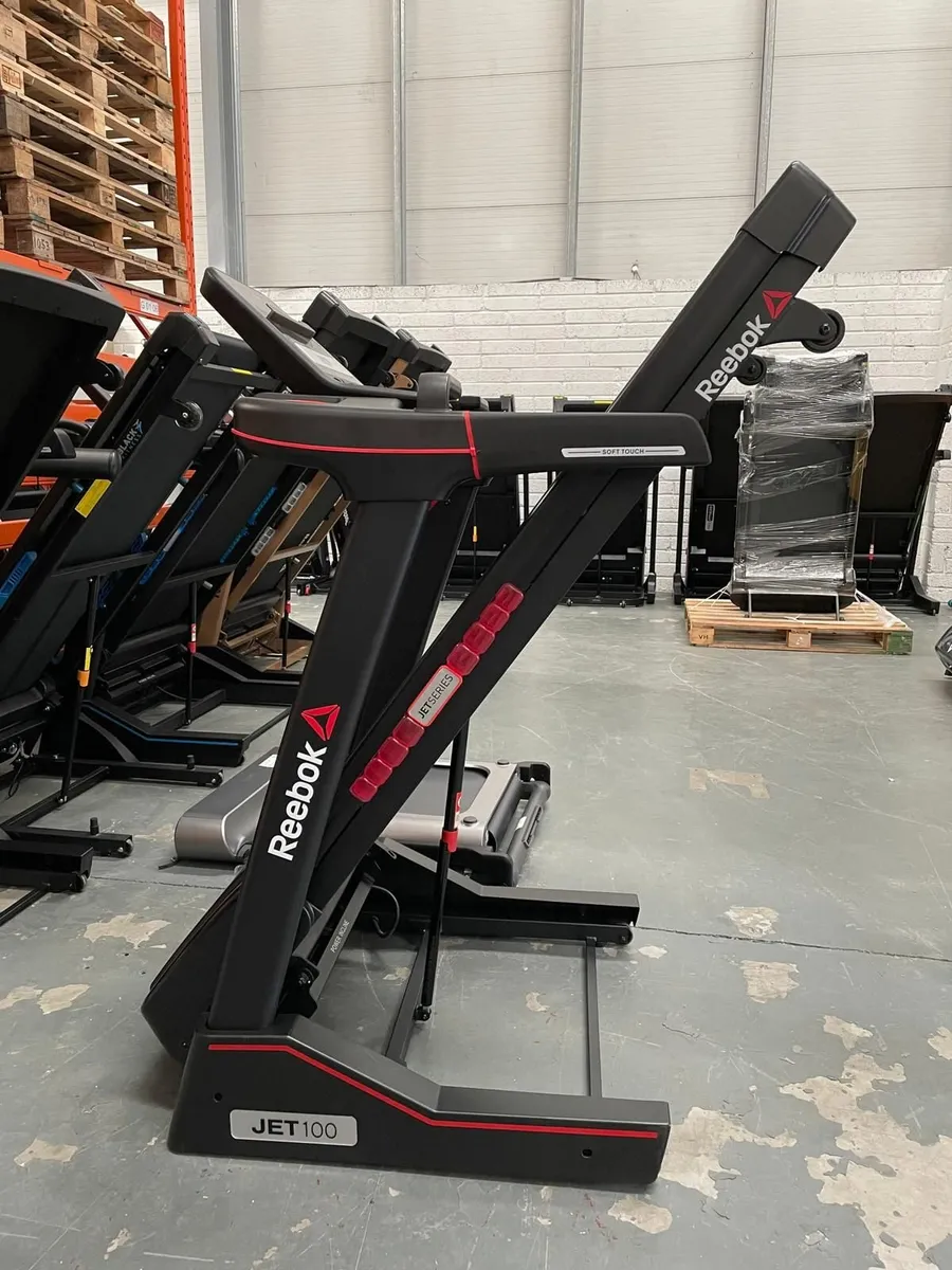 Reebok Jet 100 Folding Treadmill - Image 2