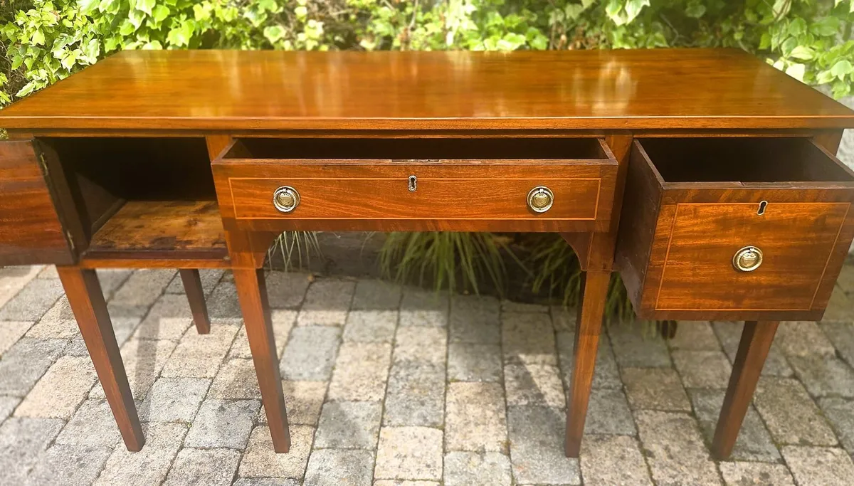 Neat Georgian Mahogany Sideboard- Circa 1800 - Image 4