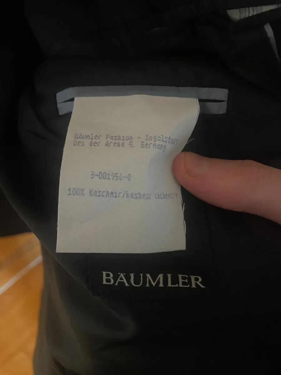 Baumler Cashmere Blazer Size 46 - Image 3