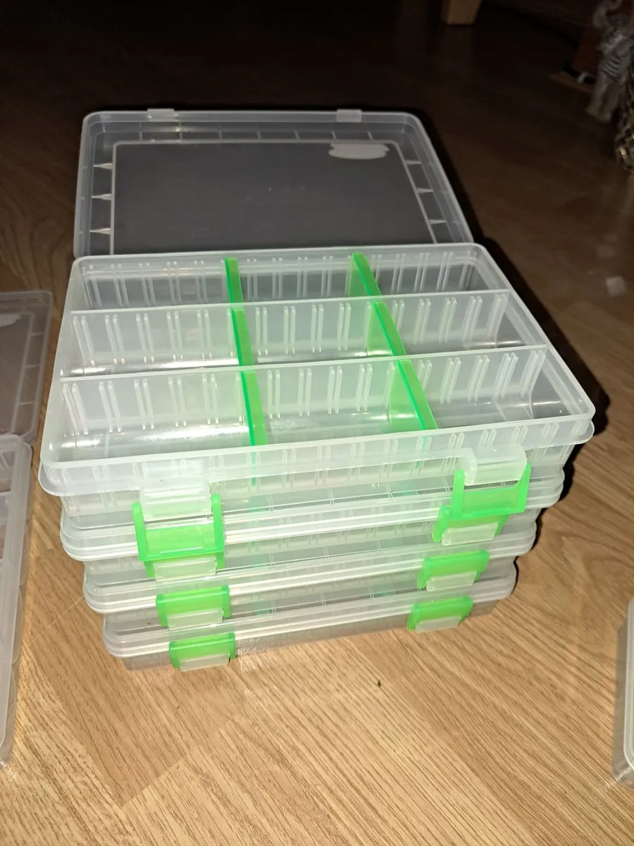 Fishing tackle boxes - Image 4