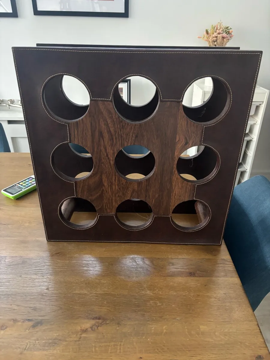 Wine rack - Image 1