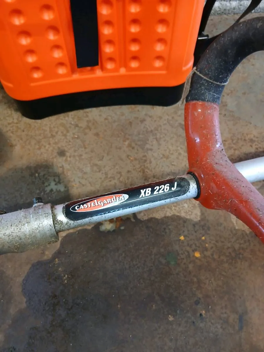 Castlegarden Brush cutter - Image 3