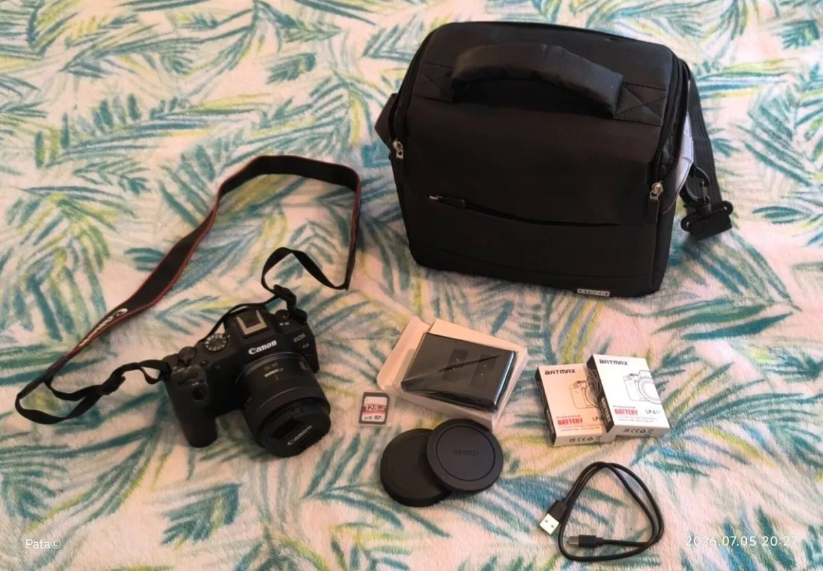 Canon EOS R8 Mirrorless Camera - Image 2