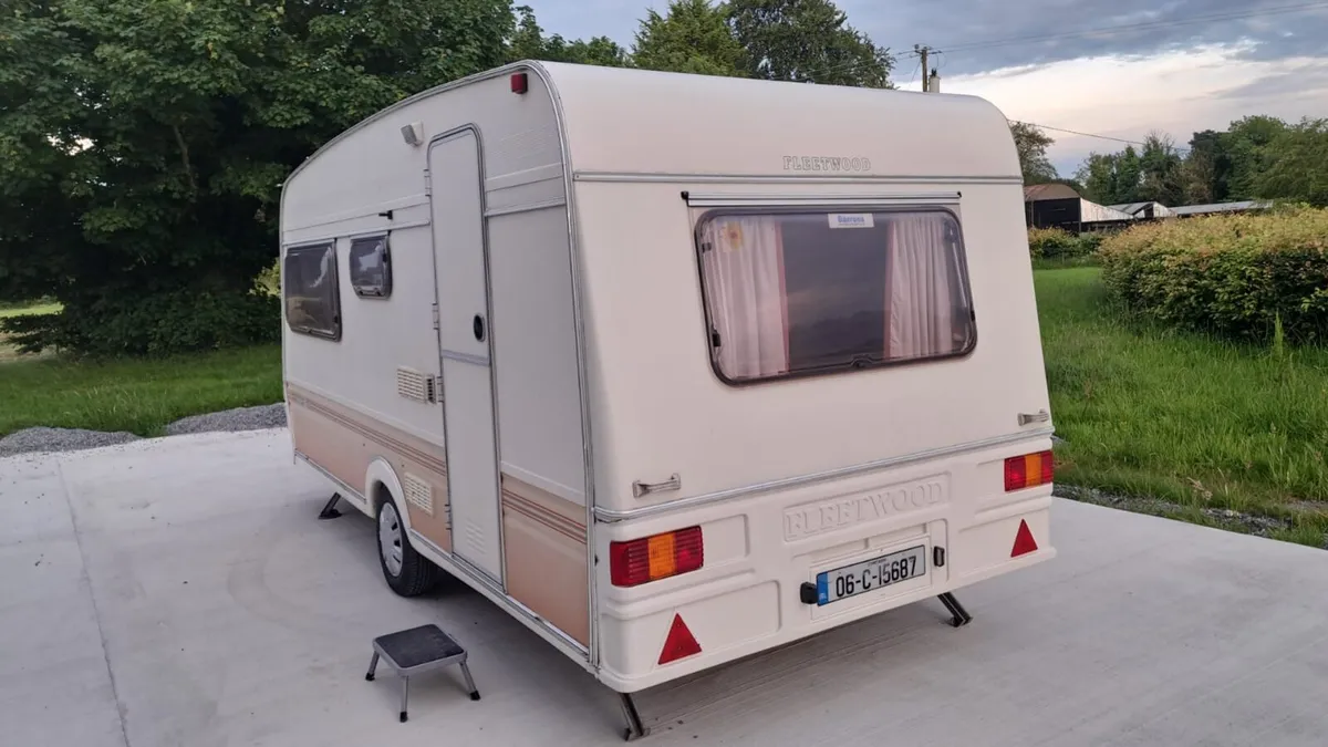 Caravan - Image 1