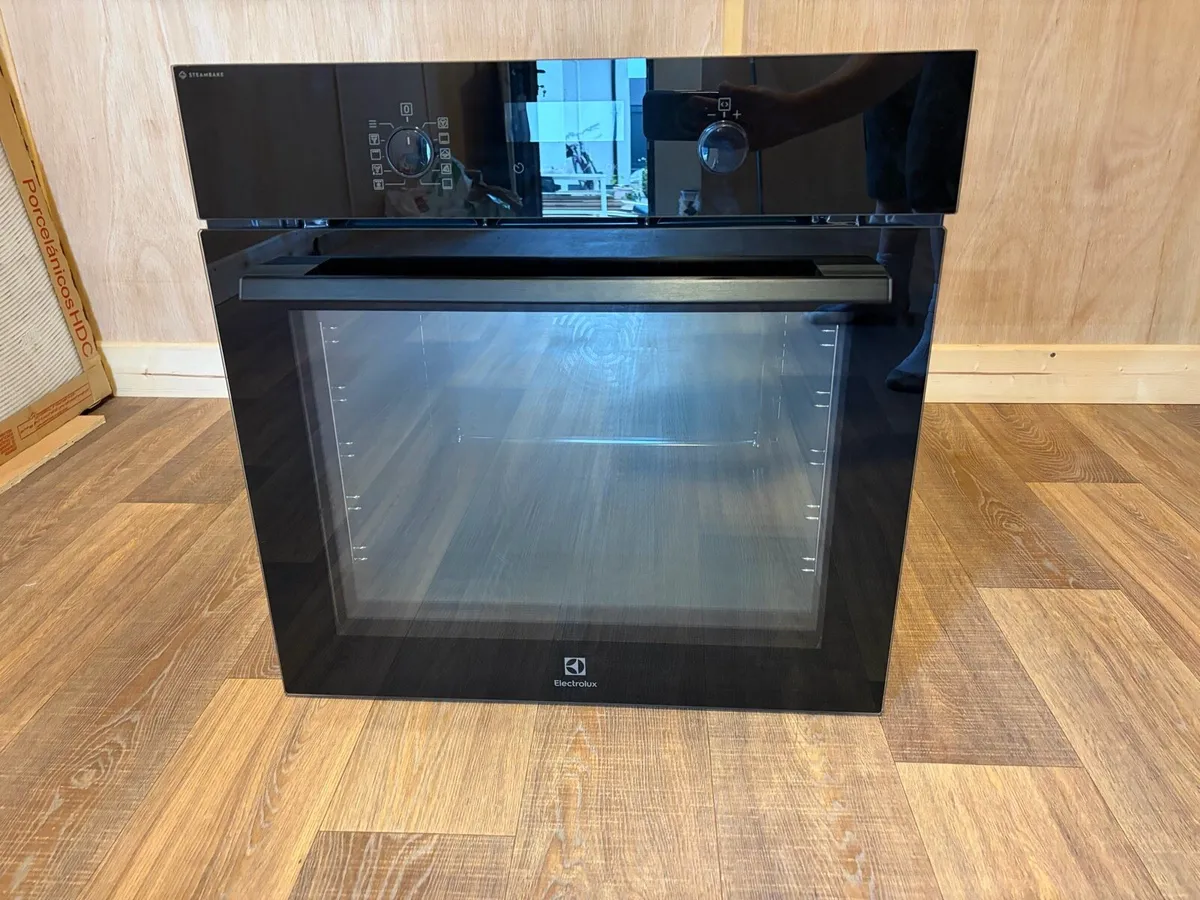 Electrolux EOD6C46X2 Oven - Image 1
