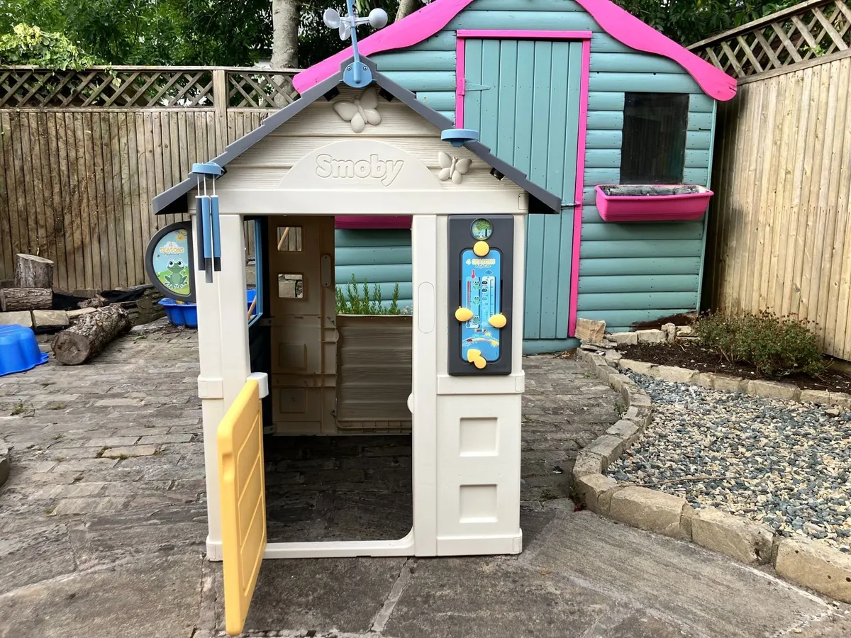 Smoby 4 Playhouse - Image 2