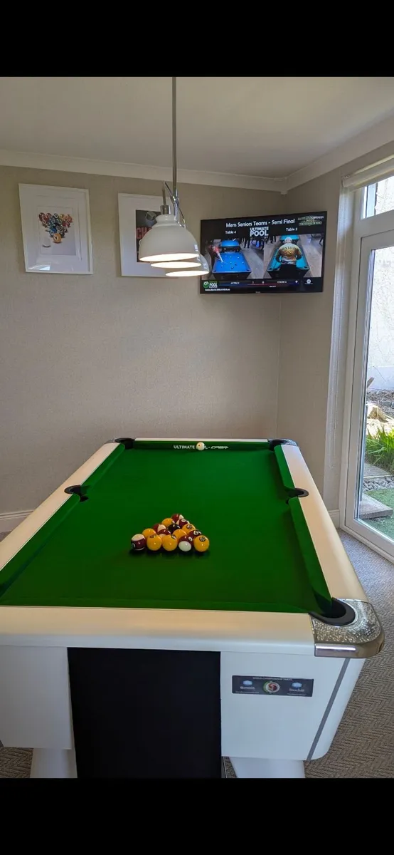 Supreme winner pool table 6ftx3.5ft - Image 1