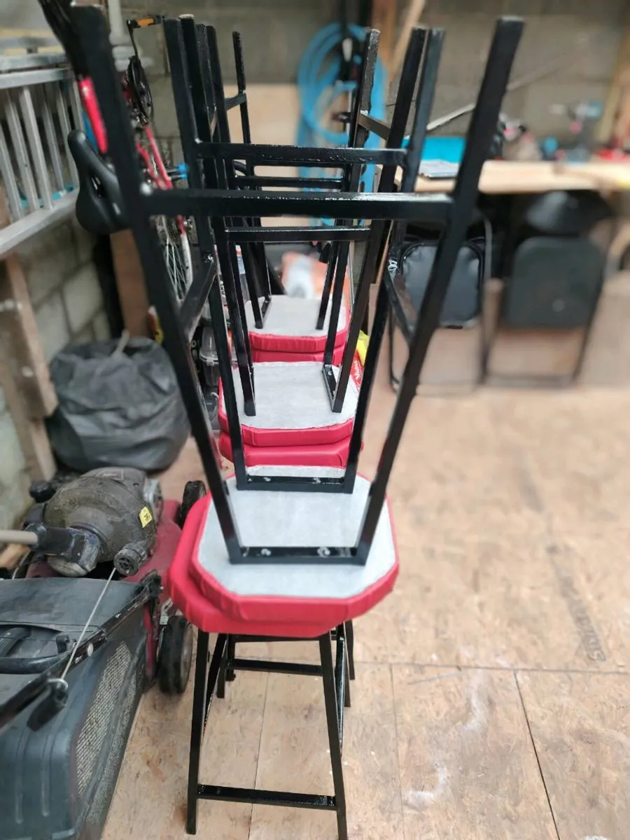 Bar stools - Image 4