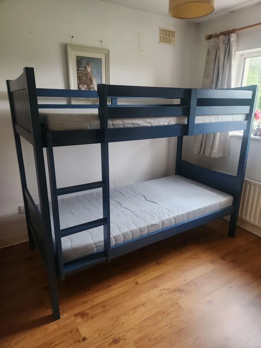 Bunkbed - Image 1