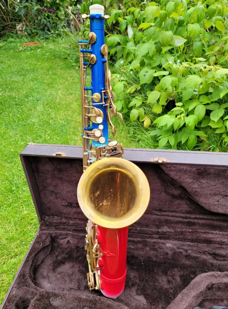 LA Sax Tenor Saxophone - Image 3