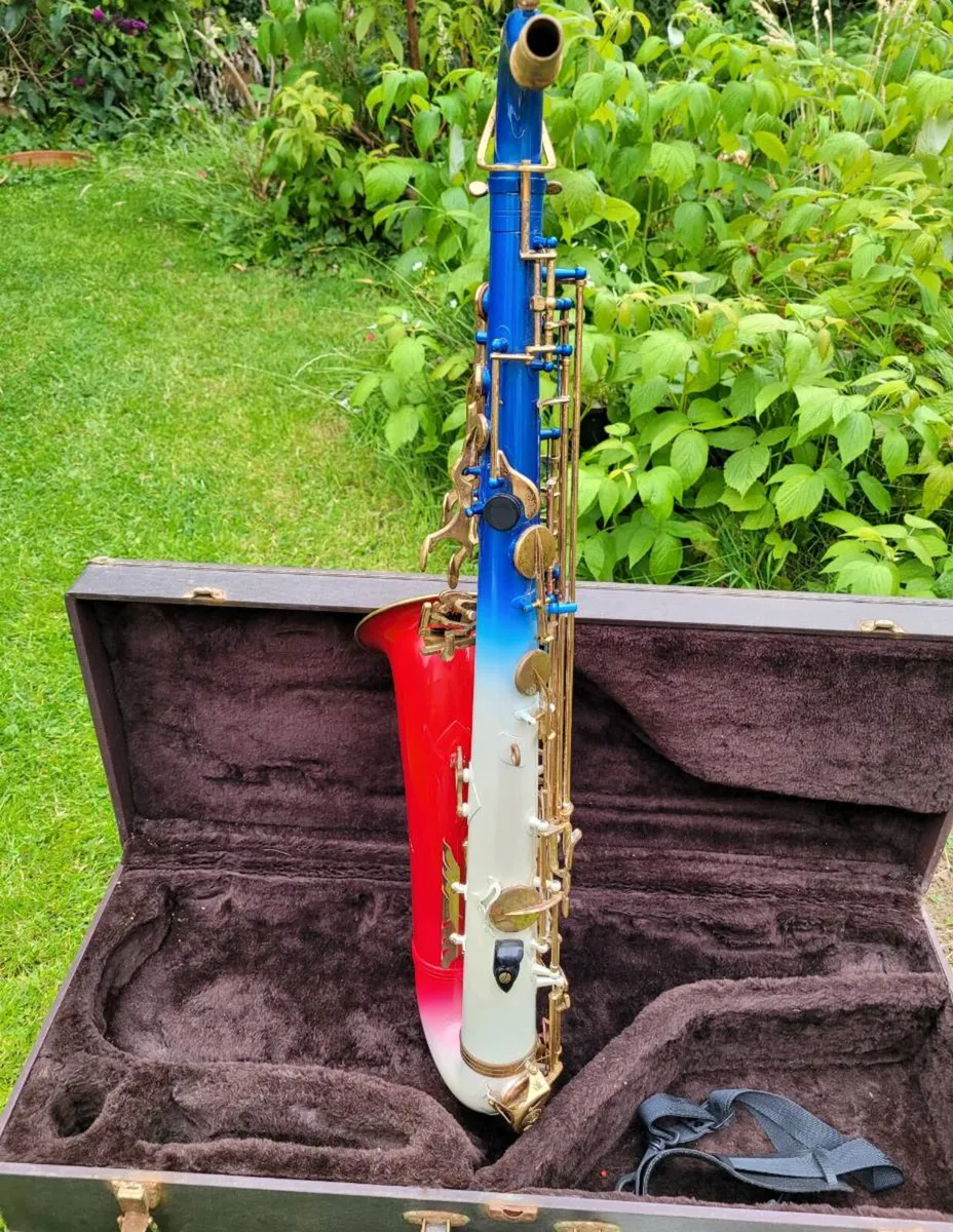 LA Sax Tenor Saxophone - Image 4
