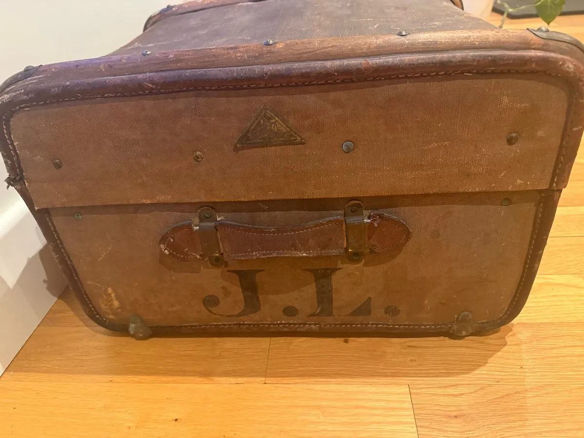 Antique 1929s Chest - Image 3