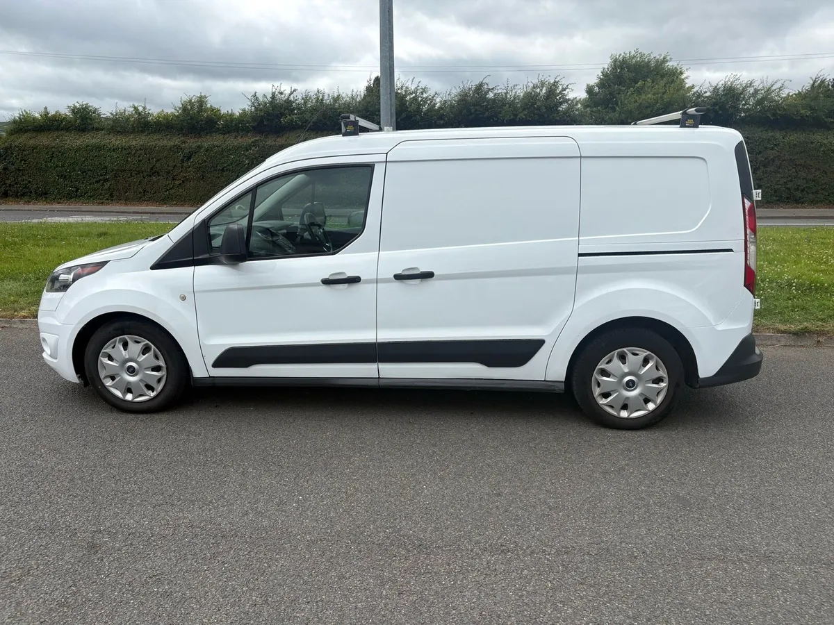 Ford Transit Connect LWB - Image 4