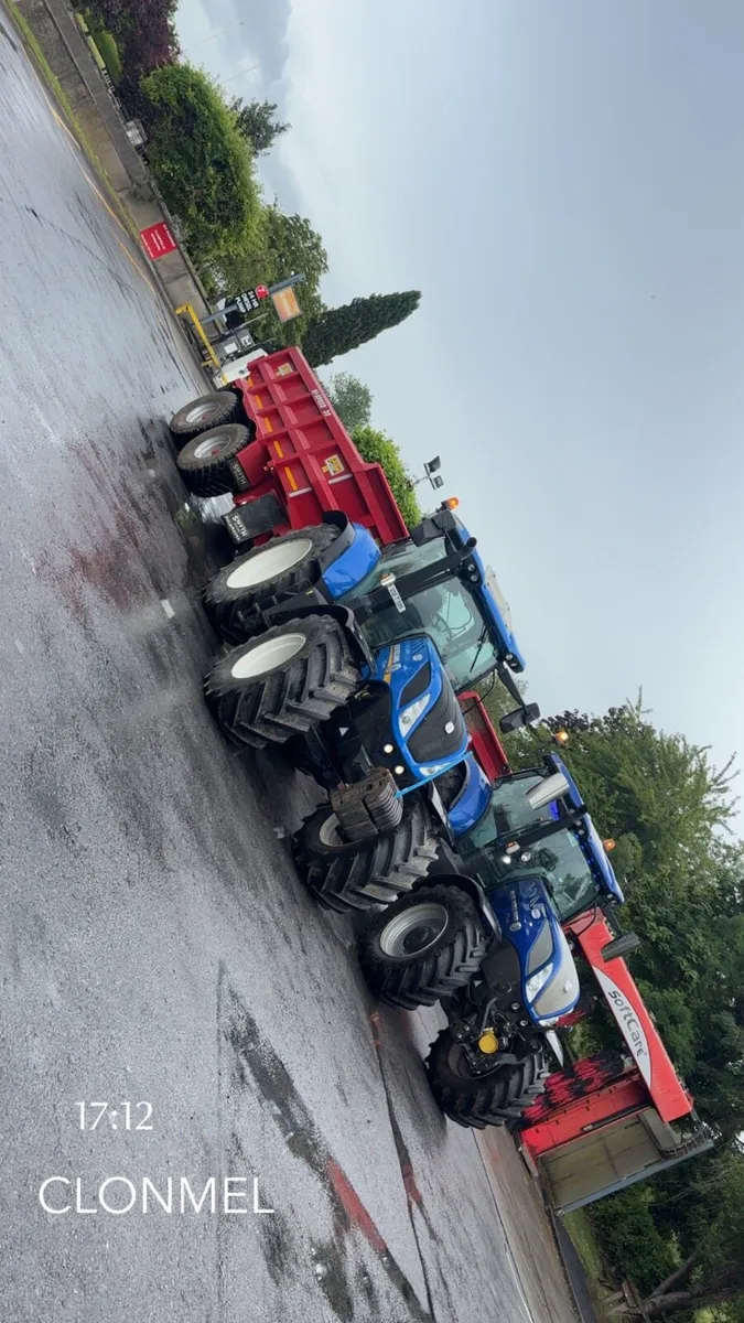 Tractors and Dumpers for Hire - Image 4