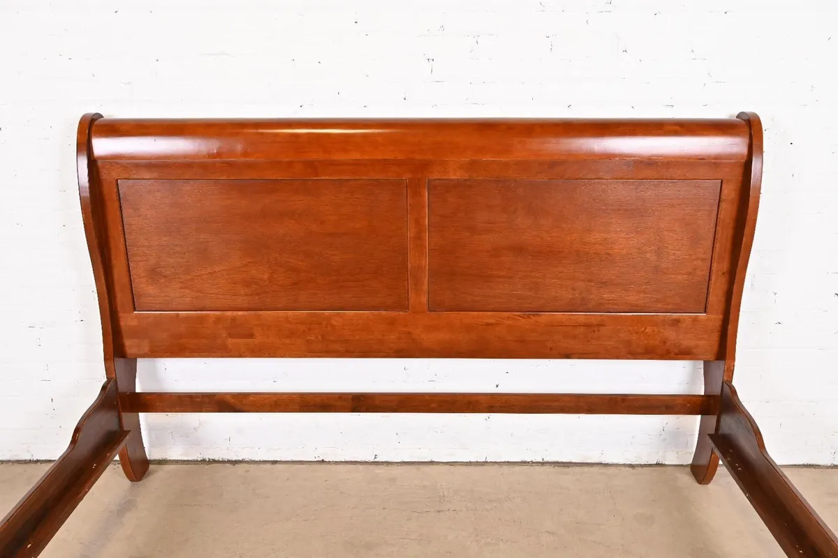 Mahogany Sleigh Bed 5 FT / King