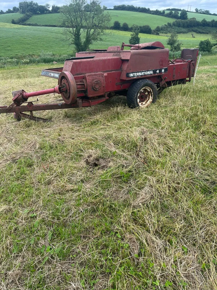 International square baler - Image 3