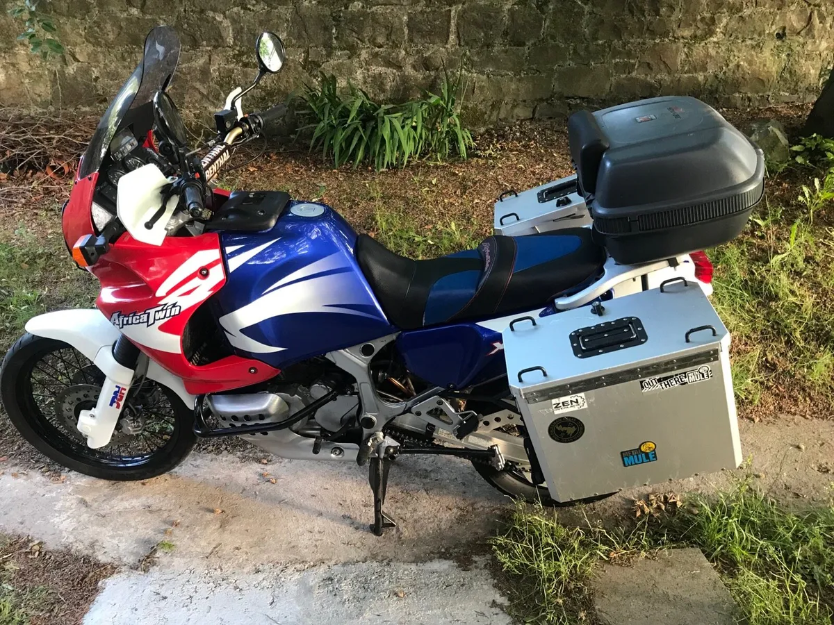 Motorcycle - Image 3