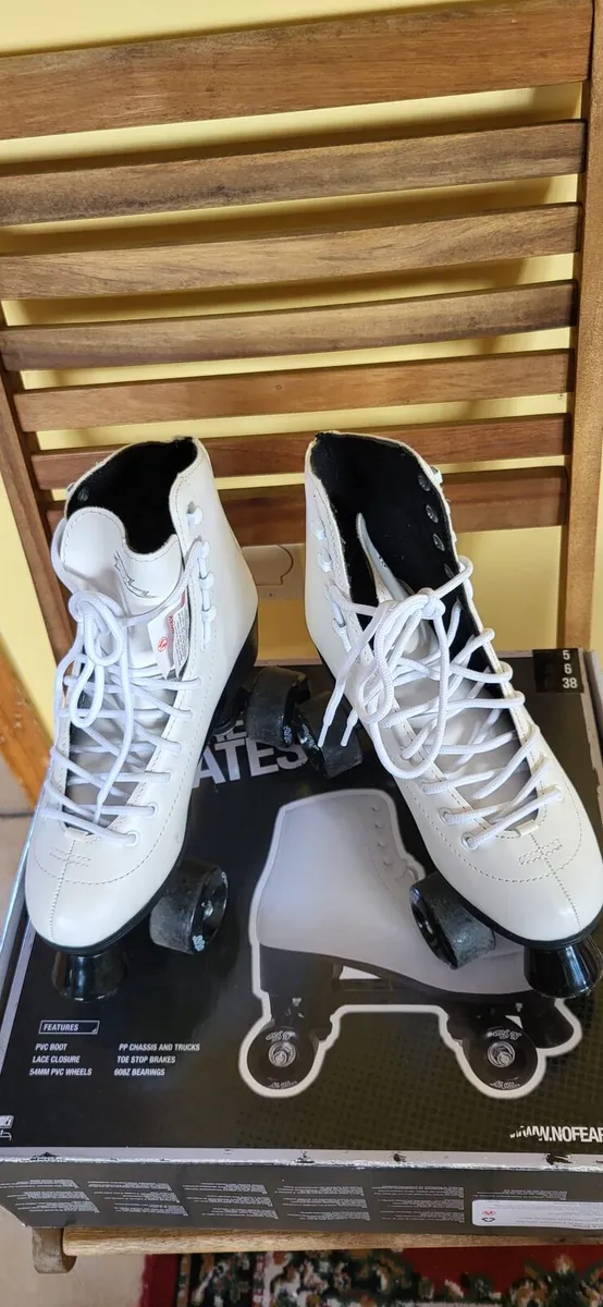 Roller skates - Image 2