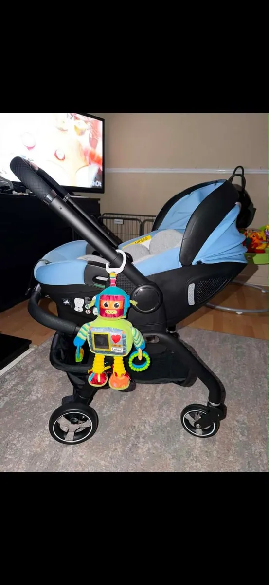 Car Seat Stroller - Image 1