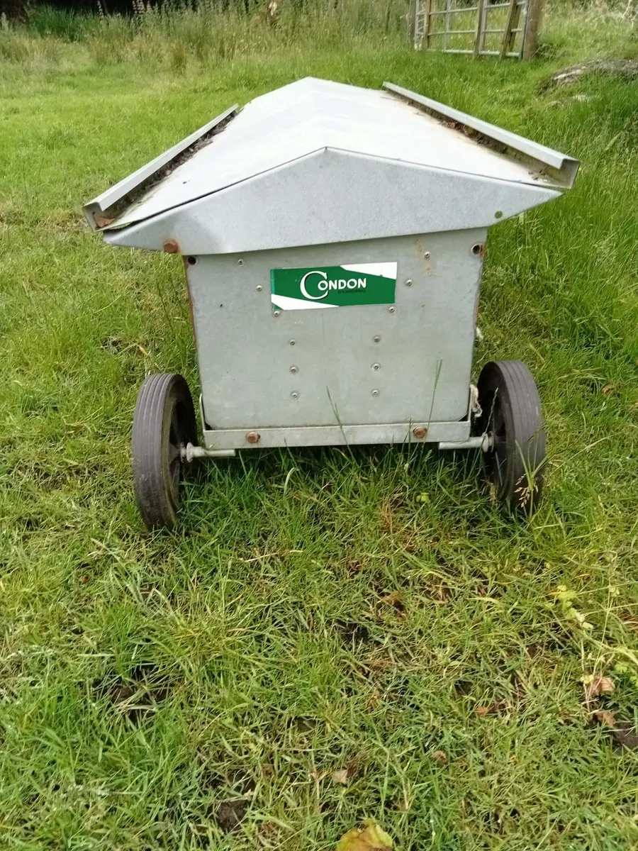 Cormac creep feeder - Image 2