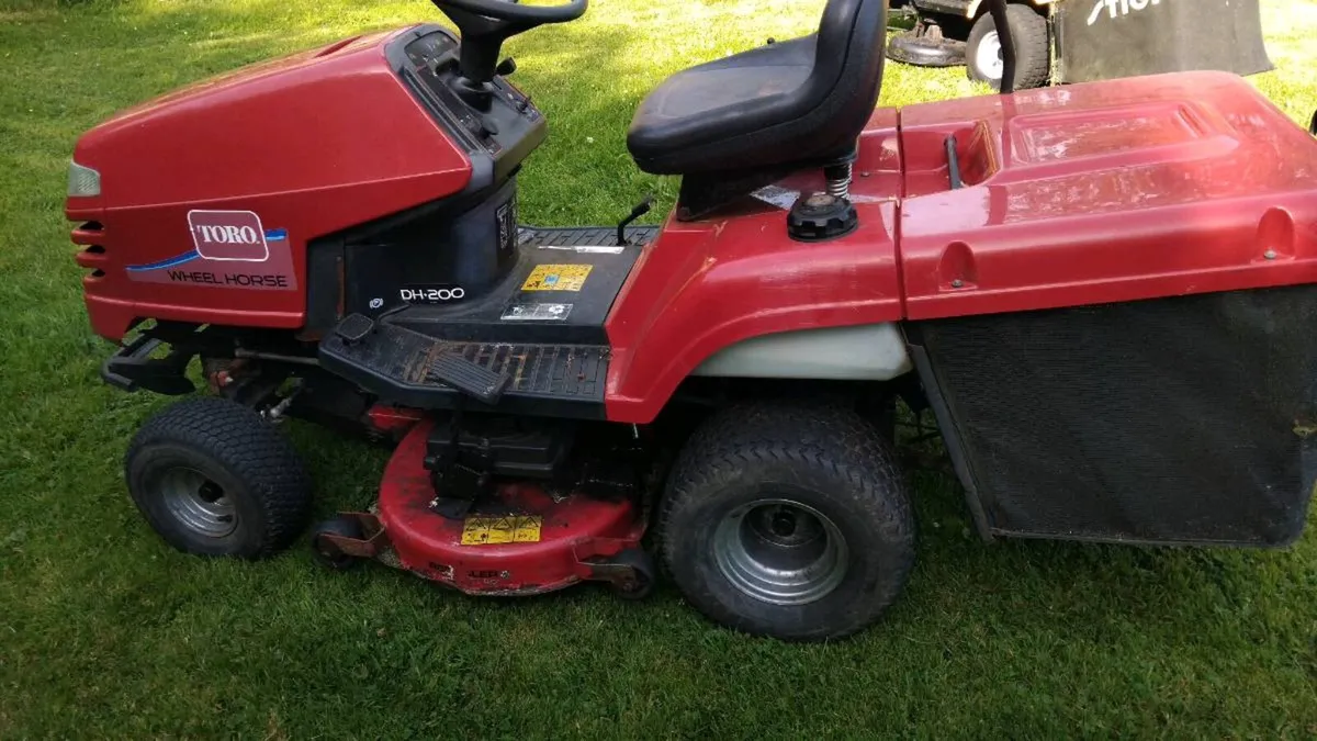 Ride on mower for sale - Image 1