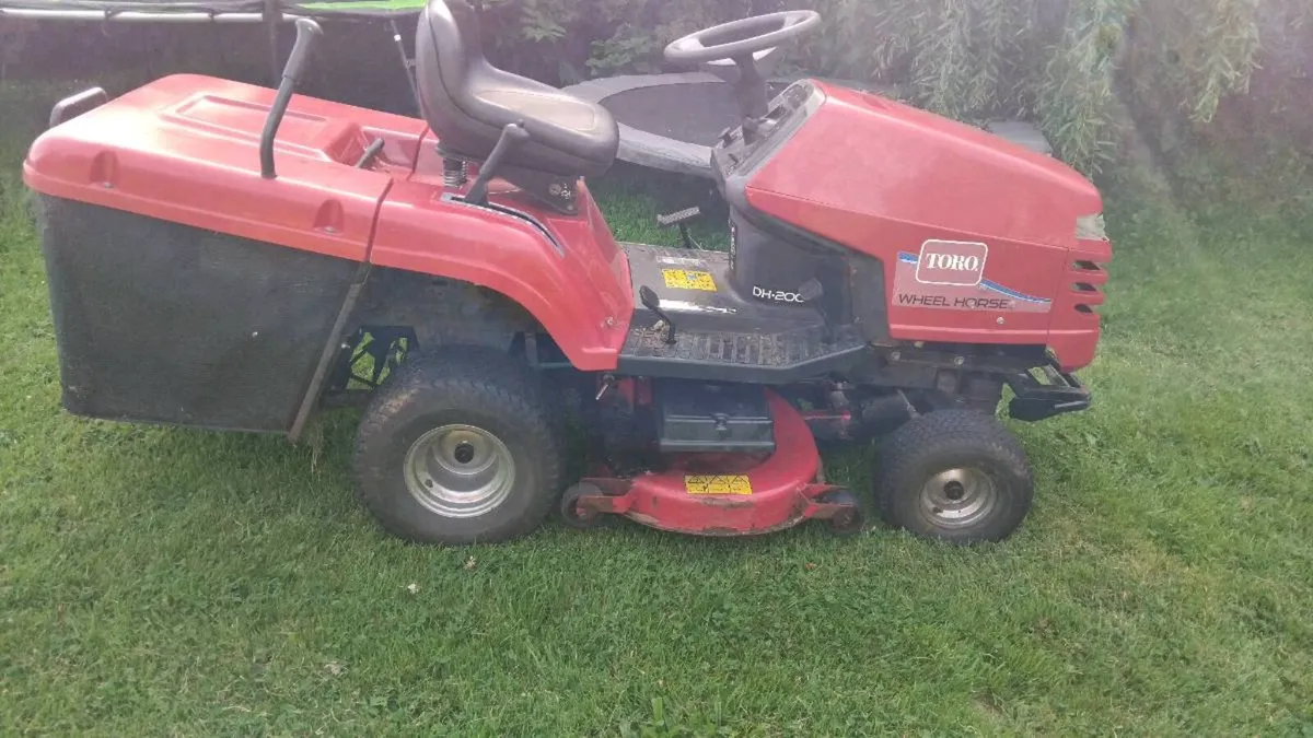 Ride on mower for sale - Image 2