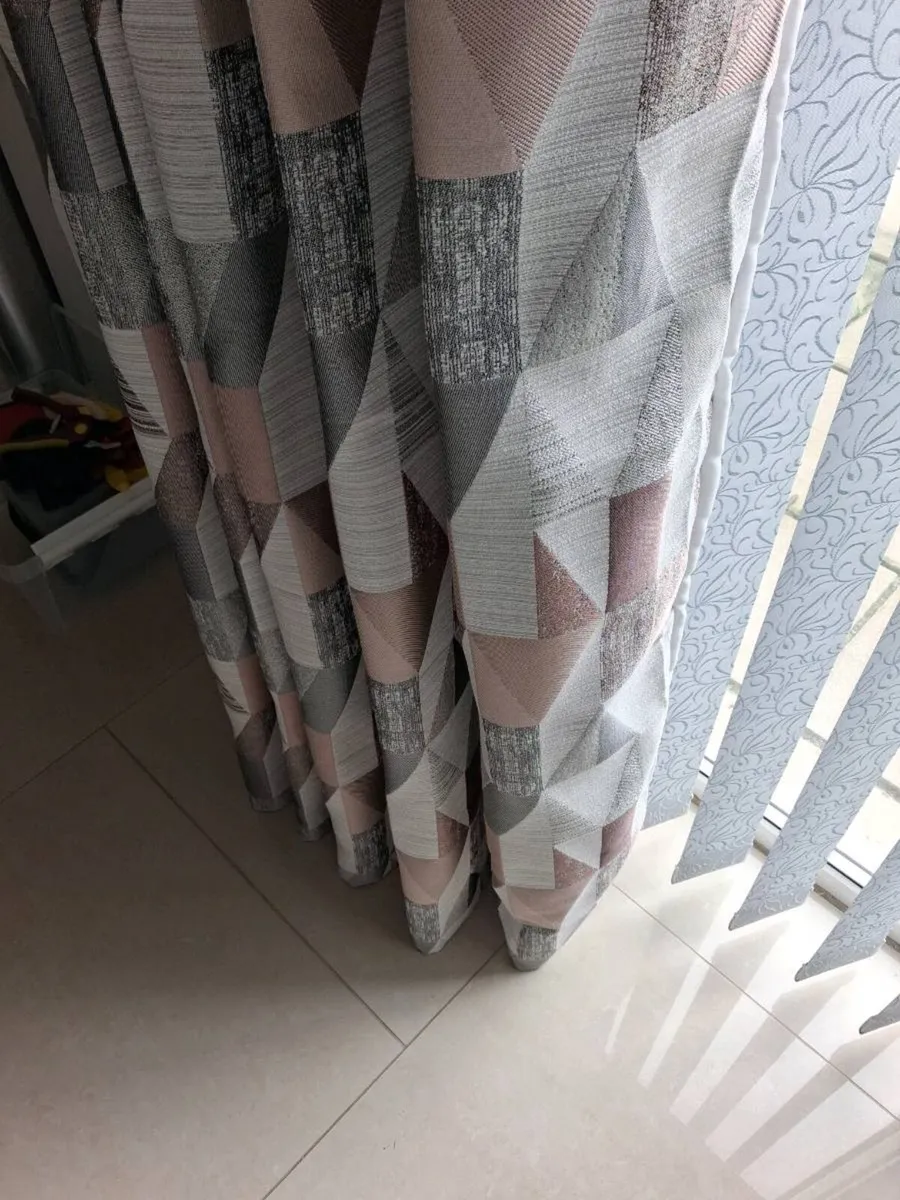 Harry Corry Eyelet Curtains 2 Pairs 90x90 & 90x72 - Image 4