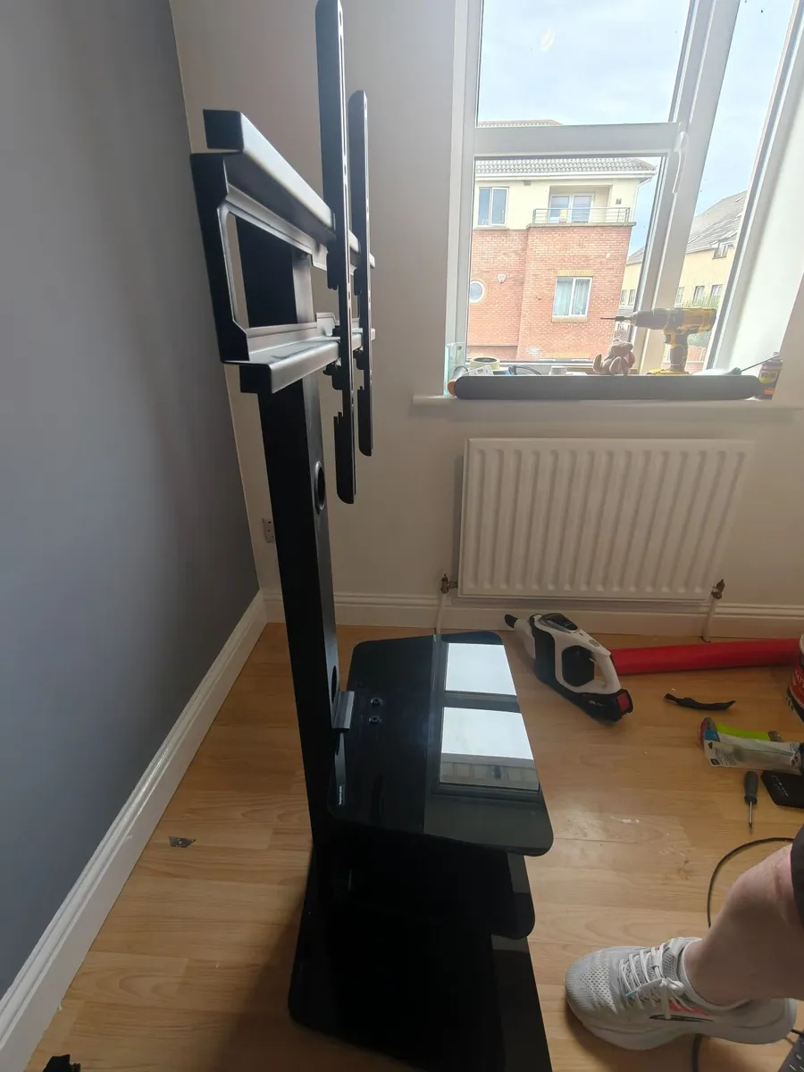 Tv stand - Image 3
