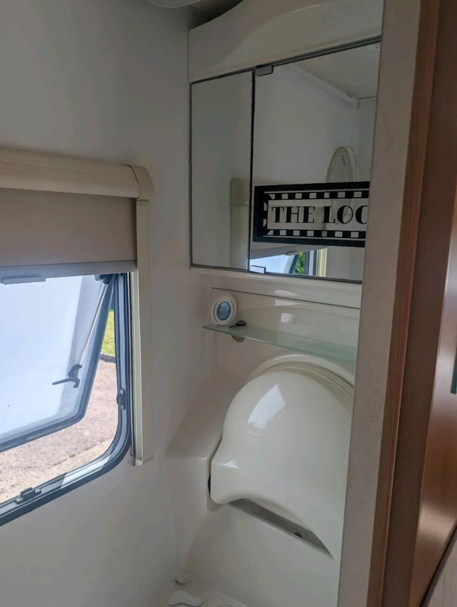Peaugeot camper - Image 2