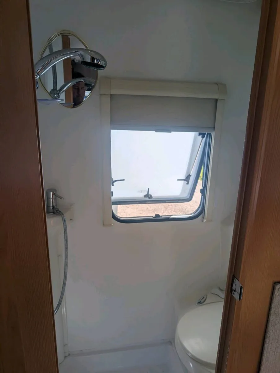 Peaugeot camper - Image 3
